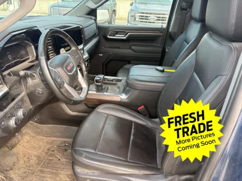 Unknown 2024 GMC SIERRA 1500 SLT for sale in Charles City, IA