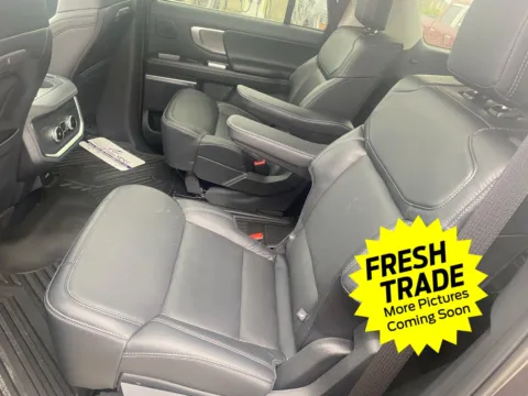 More photos of 2025 FORD Expedition Platinum at Mike Molstead Chevrolet, GMC, IA
