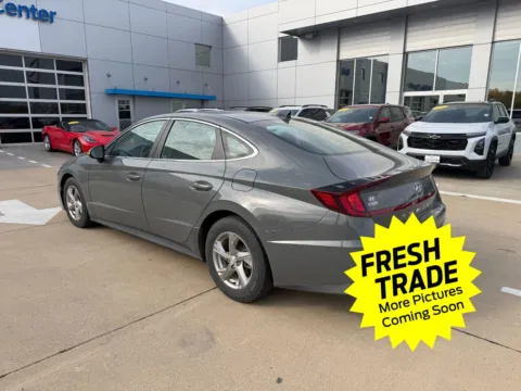 More photos of 2022 HYUNDAI SONATA SE at Mike Molstead Chevrolet, GMC, IA