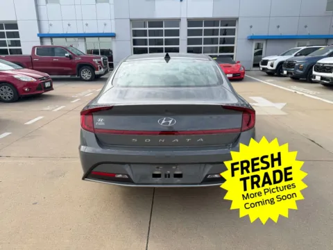 More photos of 2022 HYUNDAI SONATA SE at Mike Molstead Chevrolet, GMC, IA