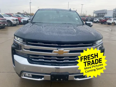 More photos of 2020 CHEVROLET SILVERADO 1500 4WD CREW CAB 147 LTZ at Mike Molstead Chevrolet, GMC, IA