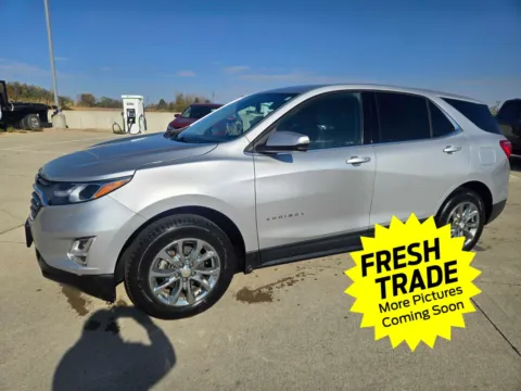 Silver 2019 CHEVROLET EQUINOX LT for sale in Charles City, IA