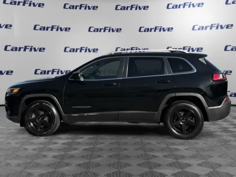 Photos of 2019 Jeep Cherokee Latitude Plus for sale in Plaistow, NH at CarFive Plaistow, NH