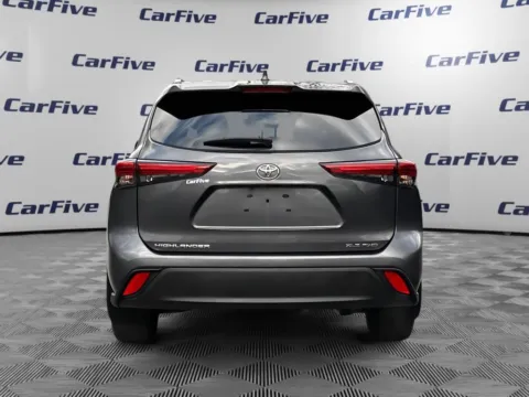 More photos of 2023 Toyota Highlander XLE at CarFive Plaistow, NH, NH