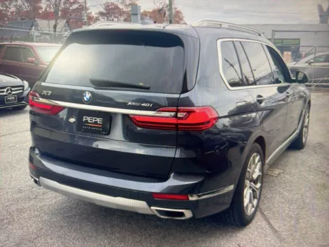 More photos of 2020 BMW X7 xDrive40i at CarFive Plaistow, NH, NH