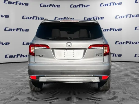 More photos of 2021 Honda Pilot Touring at CarFive Plaistow, NH, NH