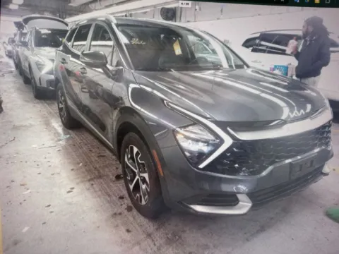 More photos of 2023 Kia Sportage Hybrid EX at CarFive Plaistow, NH, NH