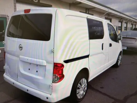 More photos of 2017 Nissan NV200 SV at CarFive Plaistow, NH, NH