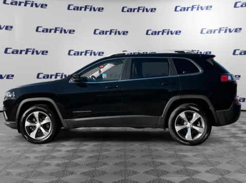 Photos of 2019 Jeep Cherokee Limited for sale in Plaistow, NH at CarFive Plaistow, NH