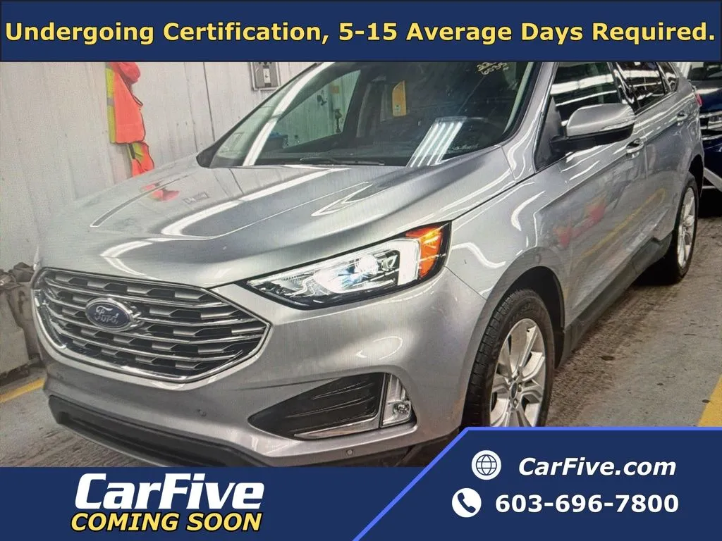 2022 Ford Edge Titanium's photo