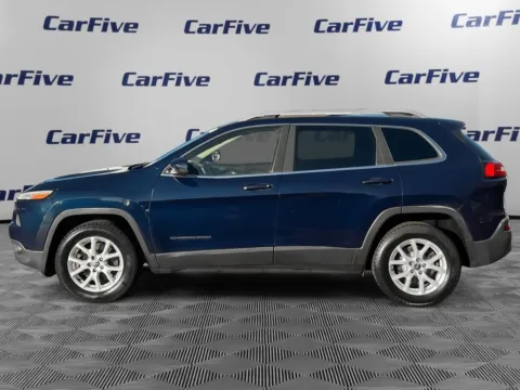 Photos of 2016 Jeep Cherokee Latitude for sale in Plaistow, NH at CarFive Plaistow, NH