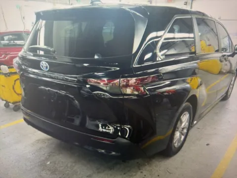 More photos of 2024 Toyota Sienna LE at CarFive Plaistow, NH, NH