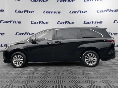 Photos of 2024 Toyota Sienna LE for sale in Plaistow, NH at CarFive Plaistow, NH