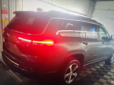 More photos of 2023 Jeep Grand Cherokee L Limited at CarFive Plaistow, NH, NH