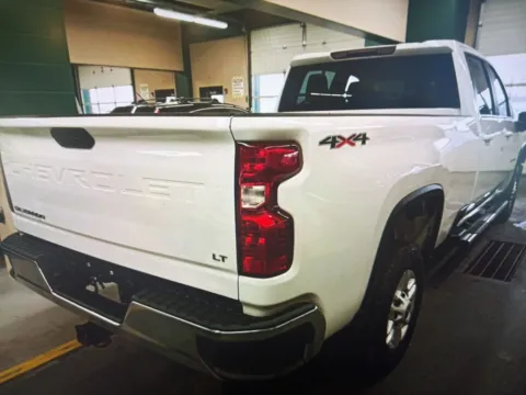More photos of 2020 Chevrolet Silverado 2500HD LT at CarFive Plaistow, NH, NH