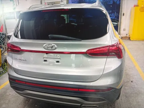 More photos of 2023 Hyundai Santa Fe SEL at CarFive Plaistow, NH, NH