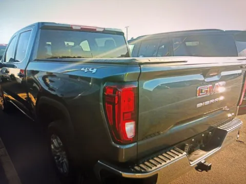 Photos of 2020 GMC Sierra 1500 SLE for sale in Plaistow, NH at CarFive Plaistow, NH