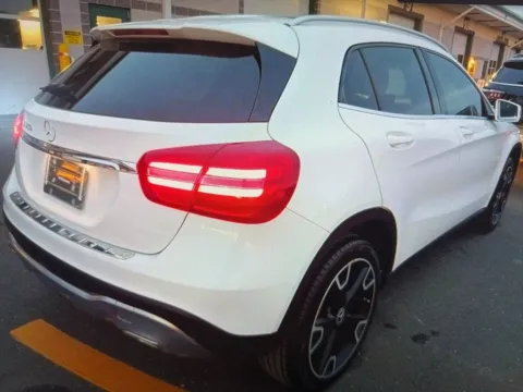 More photos of 2019 Mercedes-Benz GLA 250 at CarFive Plaistow, NH, NH