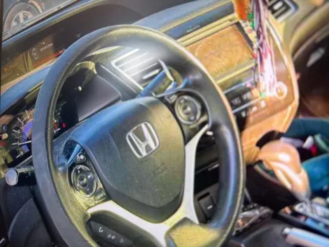 More photos of 2013 Honda Civic EX at CarFive Plaistow, NH, NH