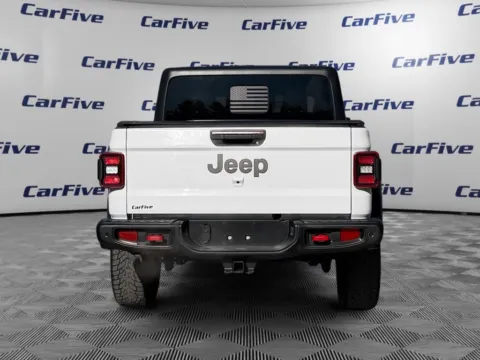 More photos of 2020 Jeep Gladiator Rubicon at CarFive Plaistow, NH, NH