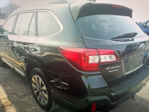 Photos of 2018 Subaru Outback 3.6R for sale in Plaistow, NH at CarFive Plaistow, NH