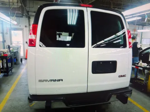 More photos of 2021 GMC Savana 2500 Work Van at CarFive Plaistow, NH, NH
