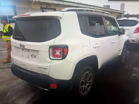 More photos of 2018 Jeep Renegade Limited at CarFive Plaistow, NH, NH