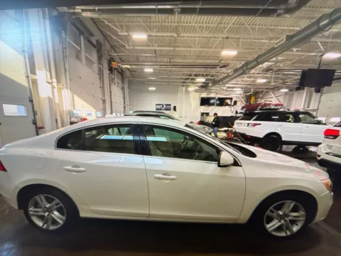 More photos of 2015 Volvo S60 T5 Premier at CarFive Plaistow, NH, NH