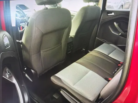 More photos of 2017 Ford Escape SE at CarFive Plaistow, NH, NH