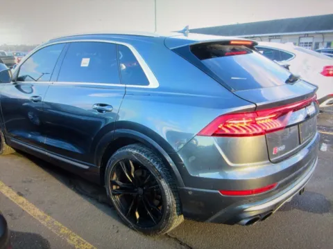 Photos of 2020 Audi SQ8 4.0T Prestige for sale in Plaistow, NH at CarFive Plaistow, NH