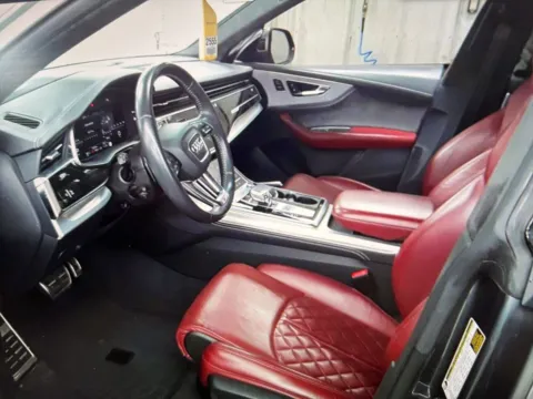 More photos of 2020 Audi SQ8 4.0T Prestige at CarFive Plaistow, NH, NH