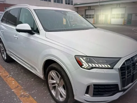 Another view of 2023 Audi Q7 55 Premium Plus for sale in Plaistow, NH at CarFive Plaistow, NH