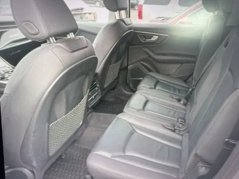 More photos of 2023 Audi Q7 55 Premium Plus at CarFive Plaistow, NH, NH