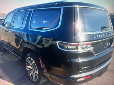 Photos of 2022 Jeep Grand Wagoneer Series III for sale in Plaistow, NH at CarFive Plaistow, NH