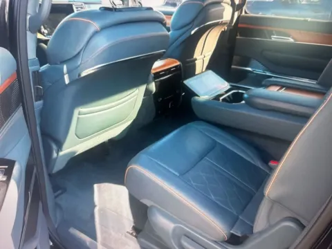 More photos of 2022 Jeep Grand Wagoneer Series III at CarFive Plaistow, NH, NH