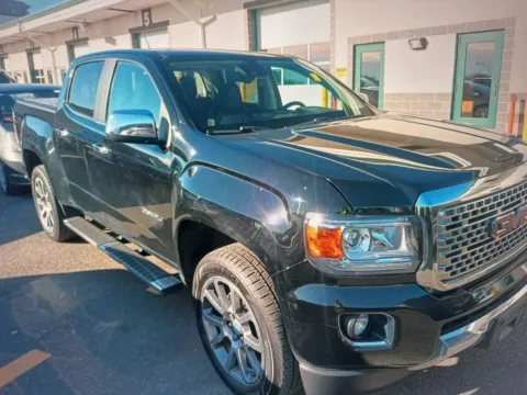 Photos of 2019 GMC Canyon Denali for sale in Plaistow, NH at CarFive Plaistow, NH