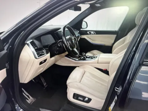 More photos of 2021 BMW X5 xDrive40i at CarFive Plaistow, NH, NH