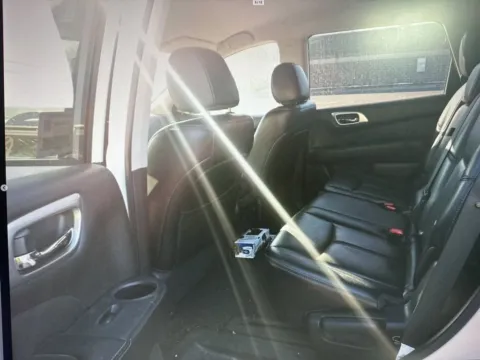 More photos of 2017 Nissan Pathfinder SL at CarFive Plaistow, NH, NH