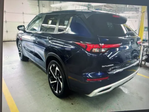 Another view of 2022 Mitsubishi Outlander SE for sale in Plaistow, NH at CarFive Plaistow, NH