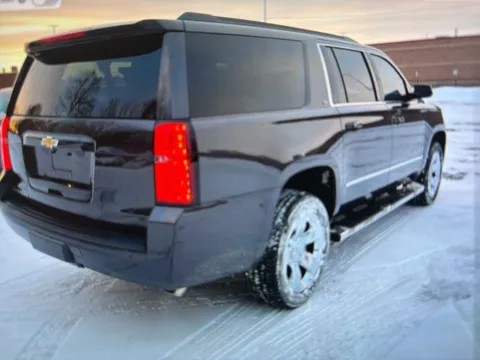 More photos of 2018 Chevrolet Suburban LT at CarFive Plaistow, NH, NH