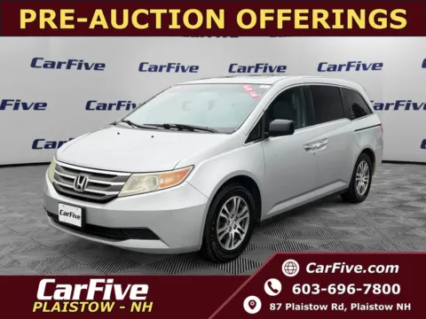 Silver 2011 Honda Odyssey EX-L for sale in Plaistow, NH