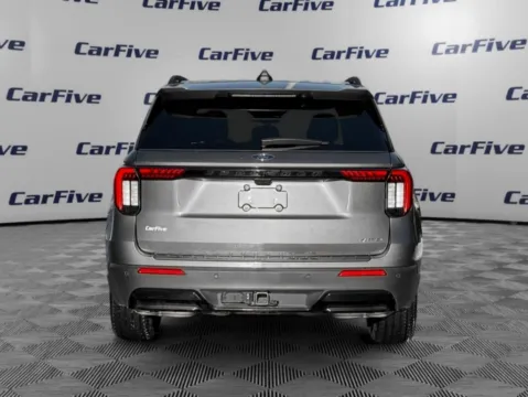 More photos of 2025 Ford Explorer ST-Line at CarFive Plaistow, NH, NH