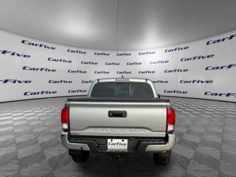 More photos of 2016 Toyota Tacoma TRD Off-Road at CarFive Plaistow, NH, NH