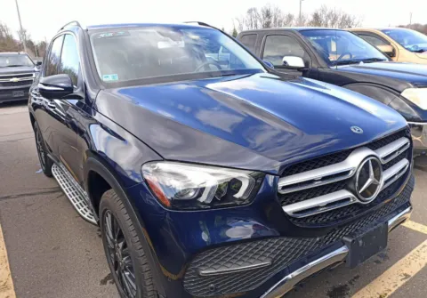 Another view of 2020 Mercedes-Benz GLE 350 for sale in Plaistow, NH at CarFive Plaistow, NH