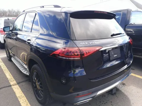 Photos of 2020 Mercedes-Benz GLE 350 for sale in Plaistow, NH at CarFive Plaistow, NH
