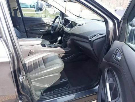 More photos of 2019 Ford Escape SEL at CarFive Plaistow, NH, NH