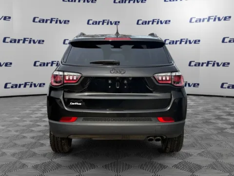 More photos of 2021 Jeep Compass Altitude at CarFive Plaistow, NH, NH