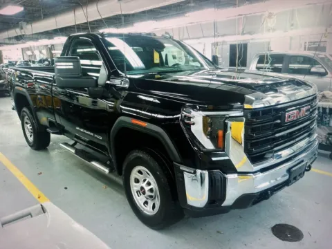 More photos of 2024 GMC Sierra 2500HD Pro at CarFive Plaistow, NH, NH