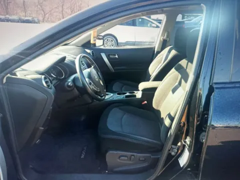 More photos of 2013 Nissan Rogue SV at CarFive Plaistow, NH, NH