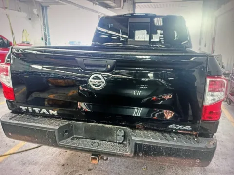 More photos of 2021 Nissan Titan S at CarFive Plaistow, NH, NH